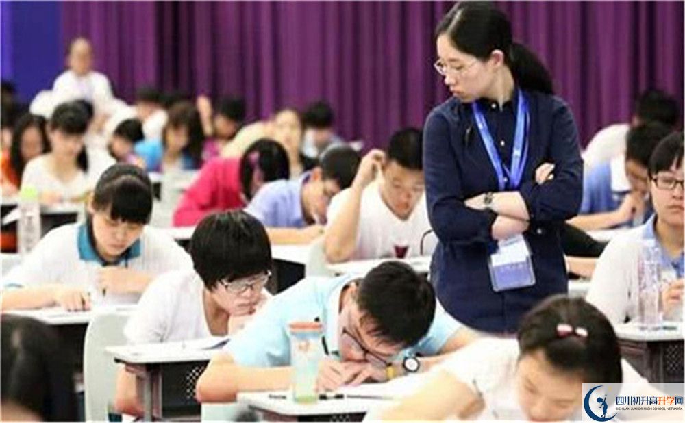 2024年瀘州市瀘州外國語學校網址是什么？