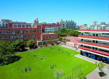 成都石室雙楠實(shí)驗(yàn)學(xué)校地理位置在哪兒？