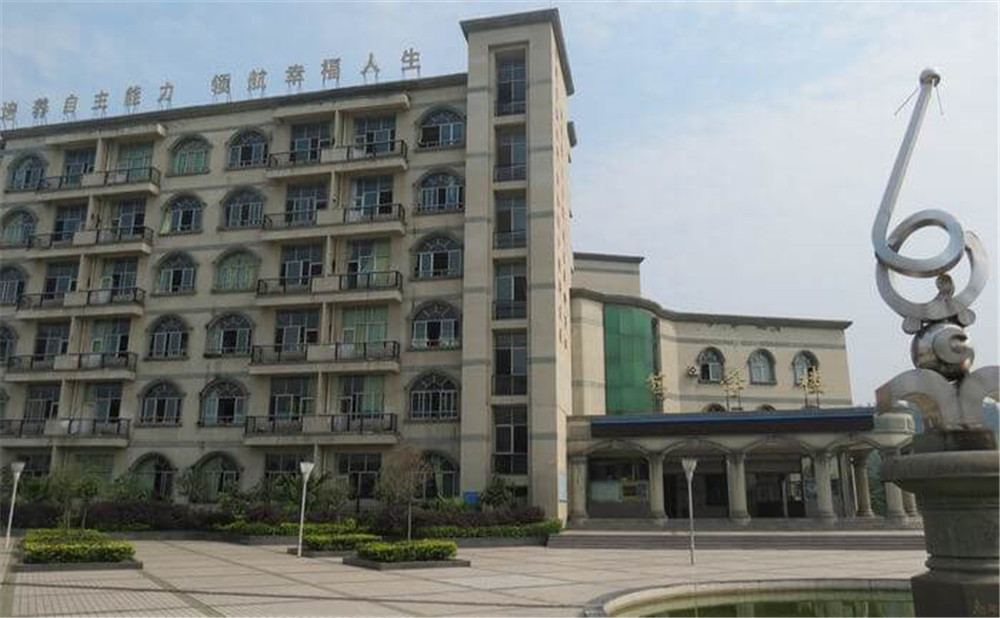 大英縣育才中學2020年的招生簡章