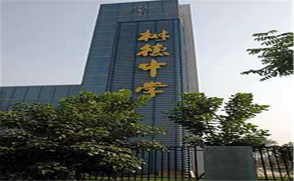 成都樹(shù)德中學(xué)光華校區(qū)近三年的錄取分?jǐn)?shù)是多少？