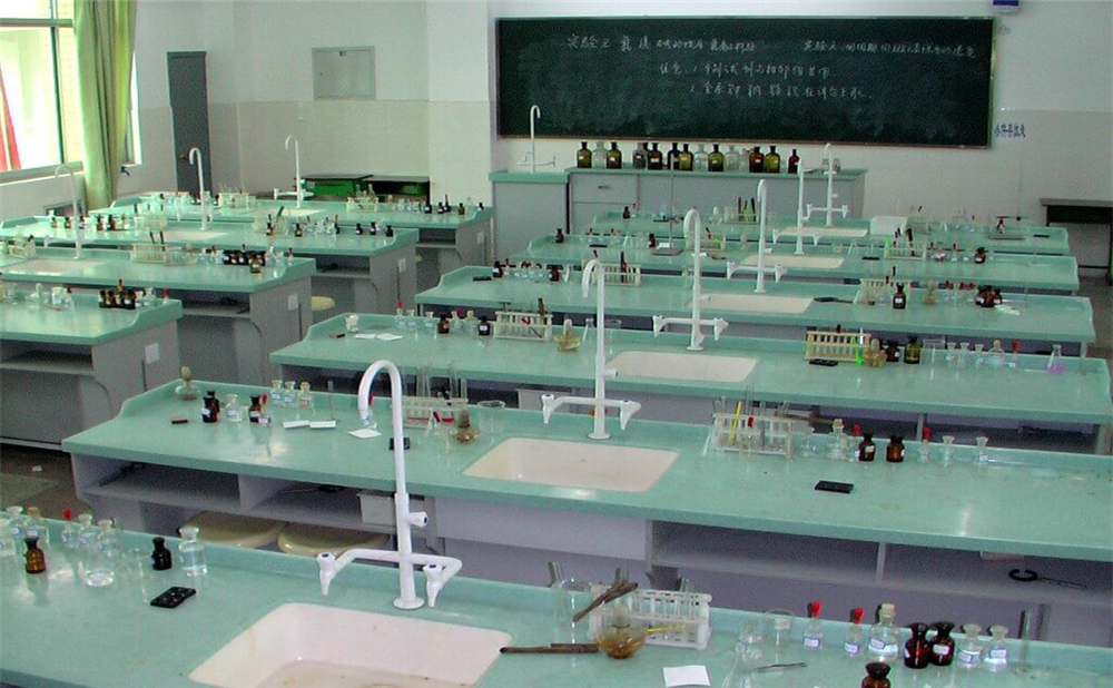 升庵中學(xué)近三年的錄取分?jǐn)?shù)是多少分？