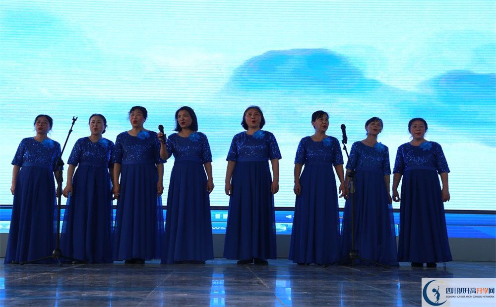 成都高新實(shí)驗(yàn)中學(xué)2020屆高三期末試卷在哪里看？