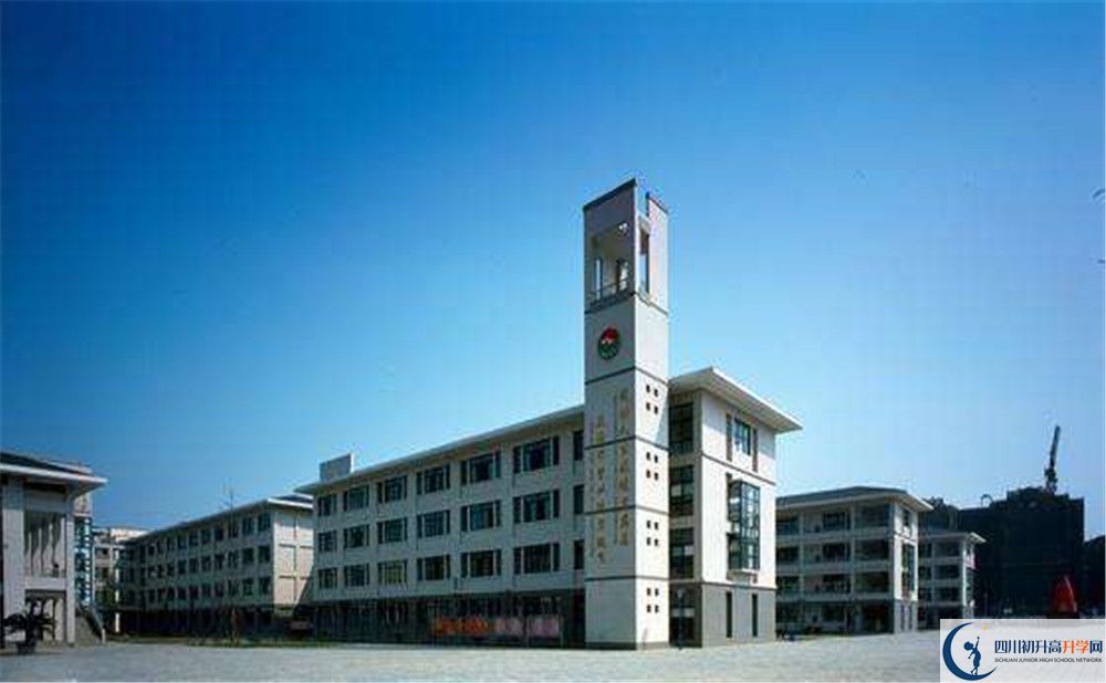 都江堰外國語實驗學校2020年中考錄取分數(shù)線是多少？