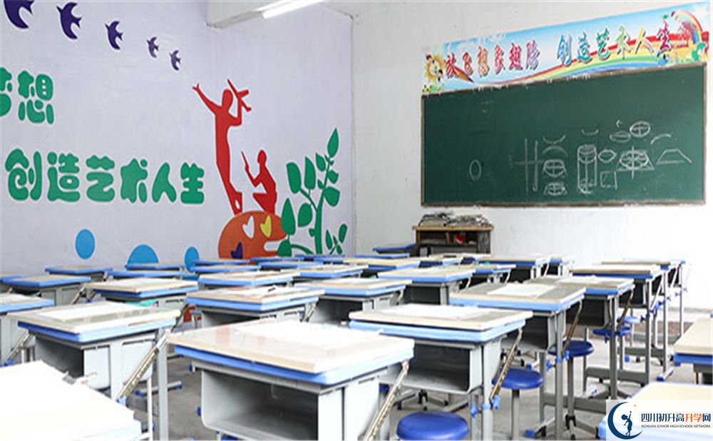 2020年長寧縣培風(fēng)中學(xué)初升高考試時間是否有調(diào)整？