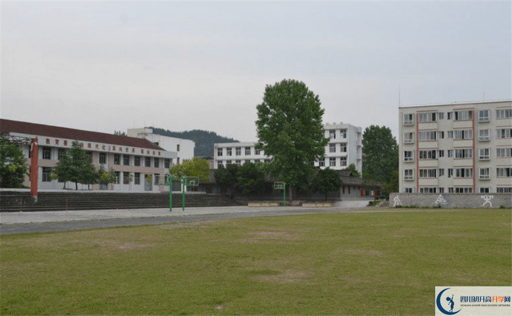 2020年閬中市柏埡中學(xué)初升高考試時(shí)間是否有調(diào)整？